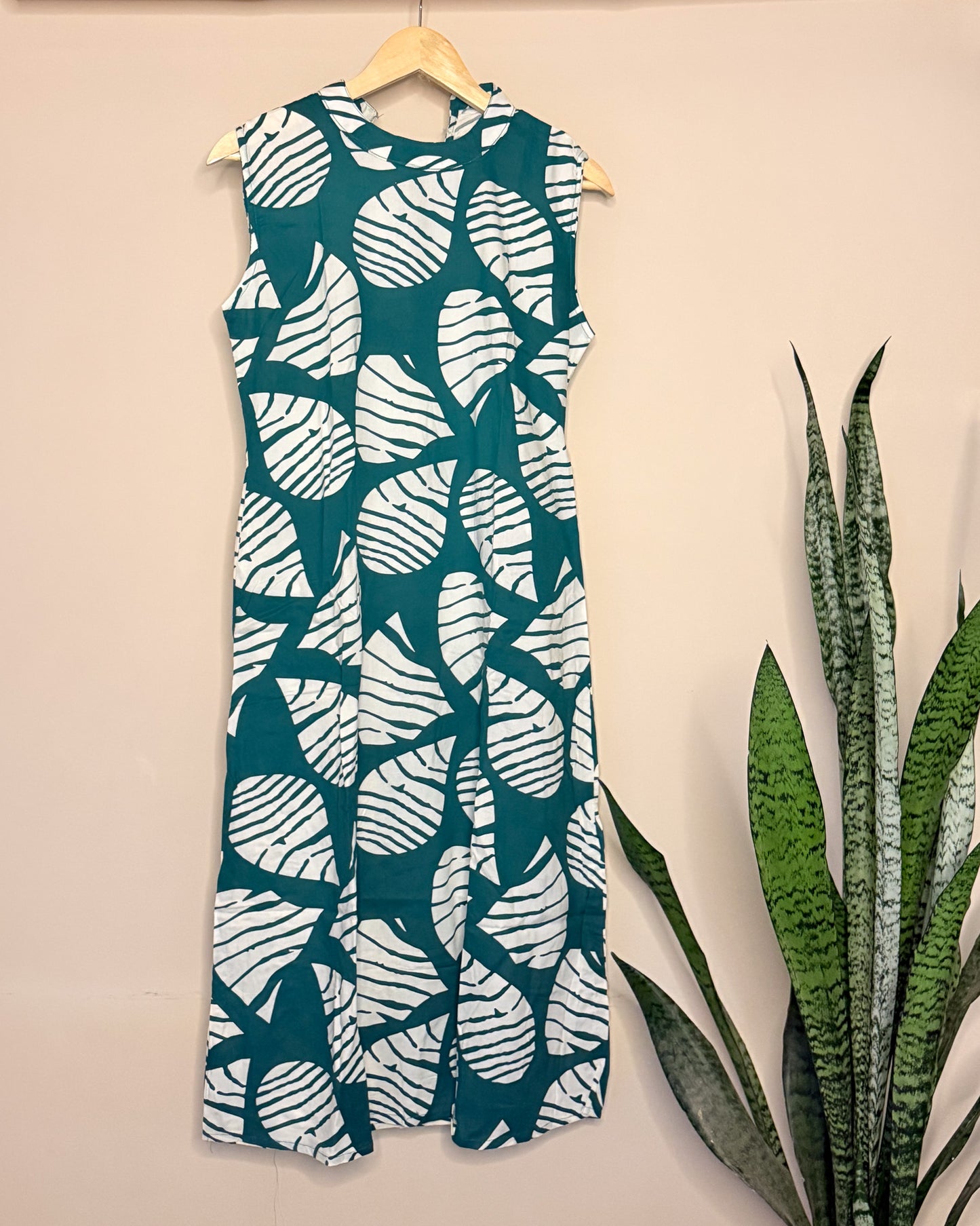 White Leaves Printed Green Co-ordset